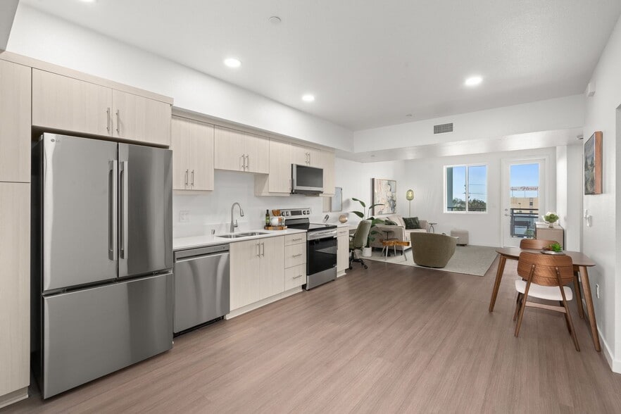 More Photos Of 2724 El Cajon Blvd, San Diego Apartments For Lease