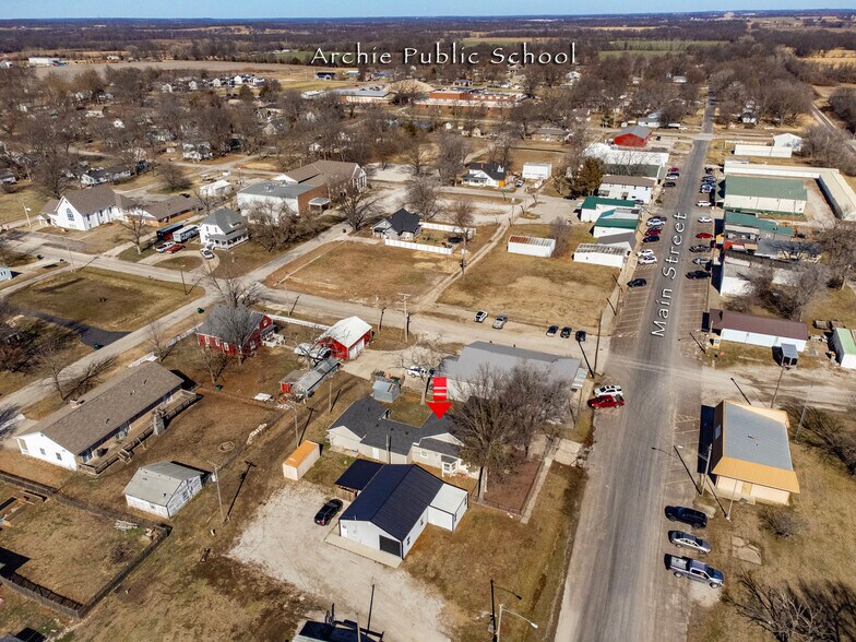More Photos Of 406 S Main St, Archie Schools For Sale