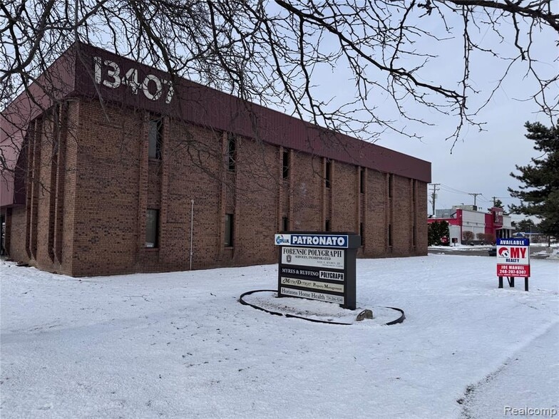 More Photos Of 13407 Farmington Rd, Livonia Medical For Lease