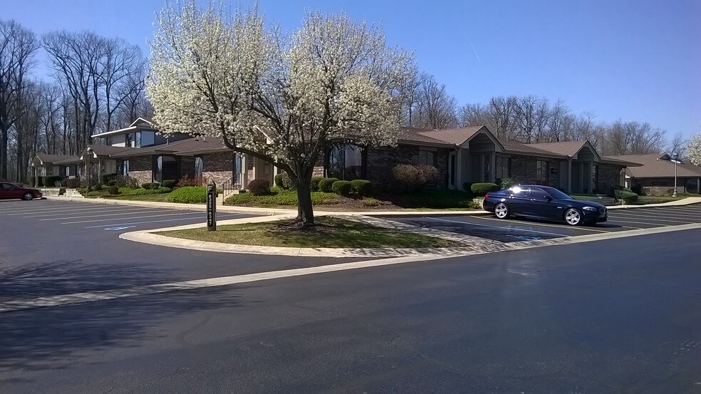 6100 Constitution Dr, Fort Wayne, IN 46804 Office For Lease