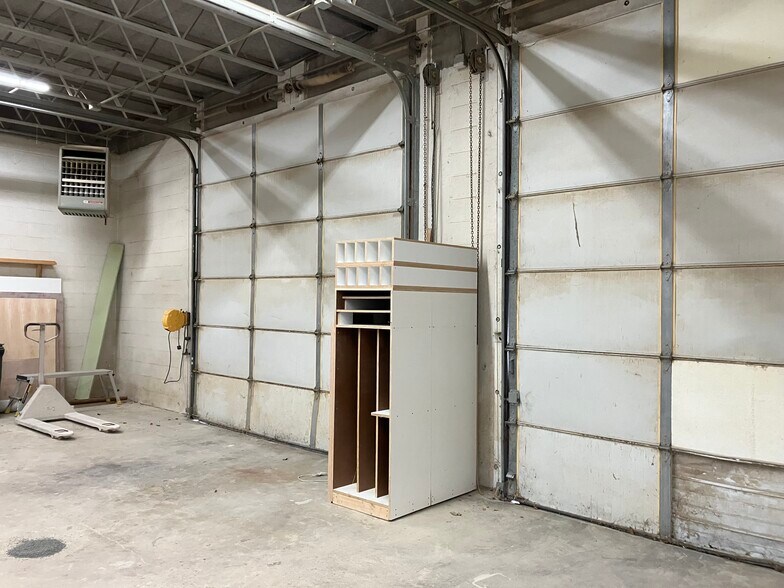 More Photos Of 173 Sassafras St, Millington Cement Gravel Plant For Sale