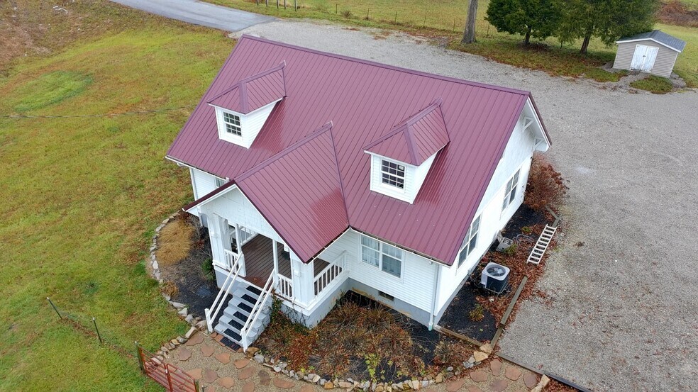 More Photos Of 2714 Brandenburg Rd, Brandenburg Office For Lease