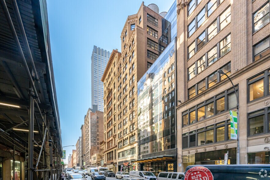 Primary Photo Of 40 W 37th St, New York Office For Lease