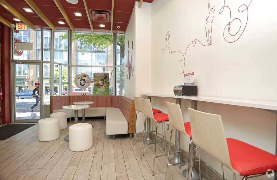 More Photos Of 1450 P St NW, Washington Storefront For Sale