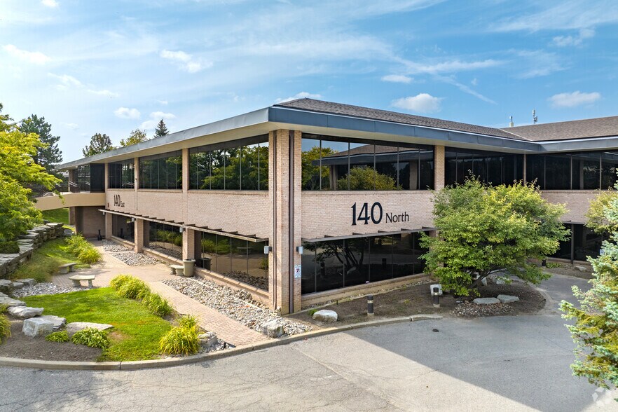Primary Photo Of 140 Renfrew Dr, Markham Office For Lease