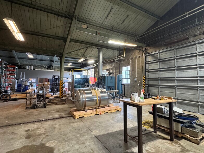 More Photos Of 644 Mason St, San Francisco Warehouse For Lease