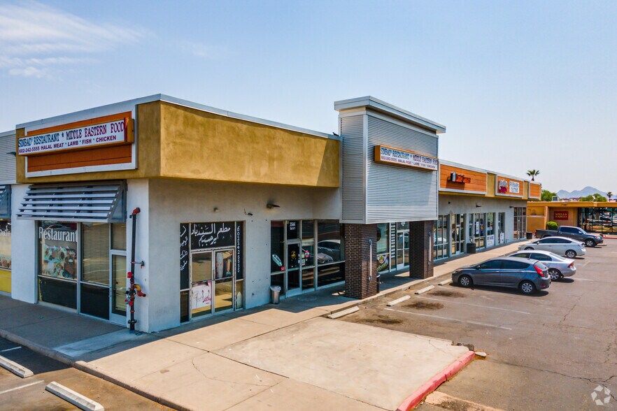 More Photos Of 3514 W Glendale Ave, Phoenix Unknown For Lease