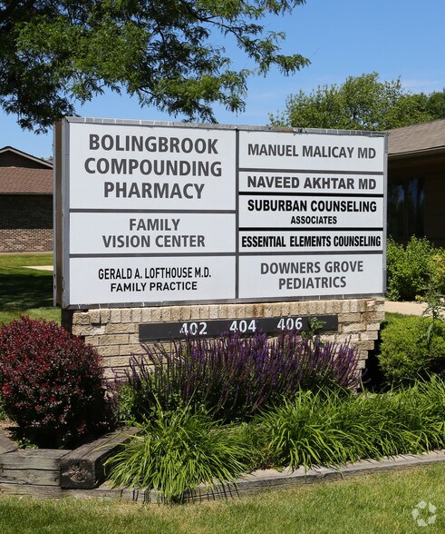 More Photos Of 402 W Boughton Rd, Bolingbrook Medical For Sale