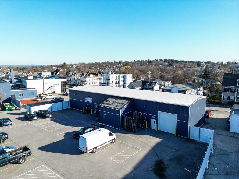 More Photos Of 305 Massabesic St, Manchester Manufacturing For Sale