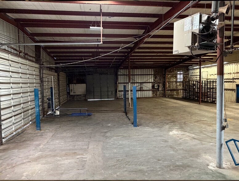 More Photos Of 6130 S Padre Island Dr, Corpus Christi Storefront For Sale