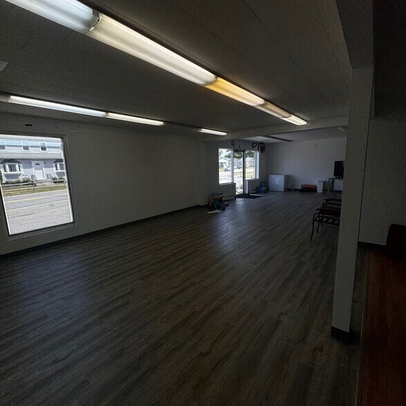 More Photos Of 737 3rd Ave, Alpha Freestanding For Lease