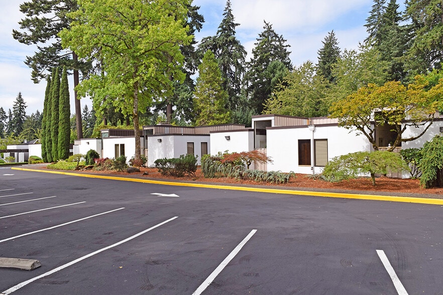 More Photos Of , Lake Oswego Office For Sale
