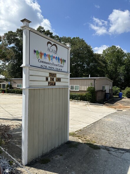 More Photos Of 8127 Dallas Hwy, Douglasville Freestanding For Sale