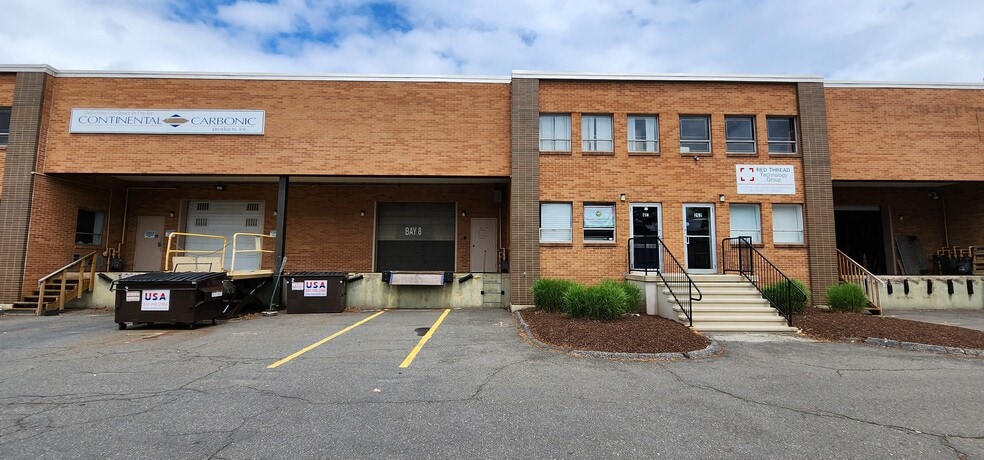 More Photos Of 226-262 Prestige Park Rd, East Hartford Light Distribution For Lease