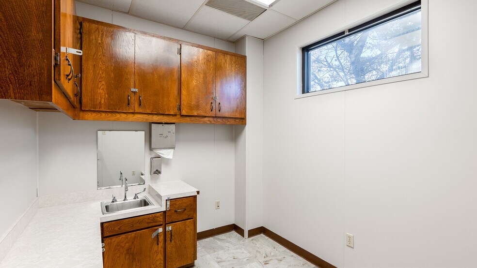 More Photos Of 1201 Briarcrest Dr, Bryan Medical For Sale