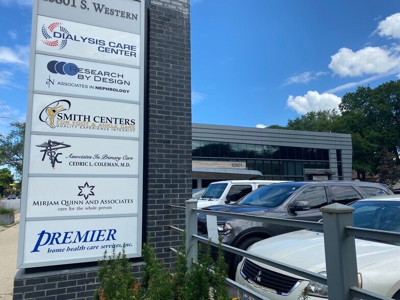 More Photos Of 10801 S Western Ave, Chicago Medical For Lease