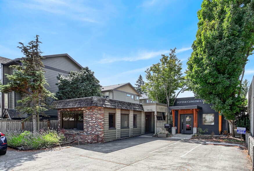 More Photos Of 5639 California Ave SW, Seattle Office For Sale