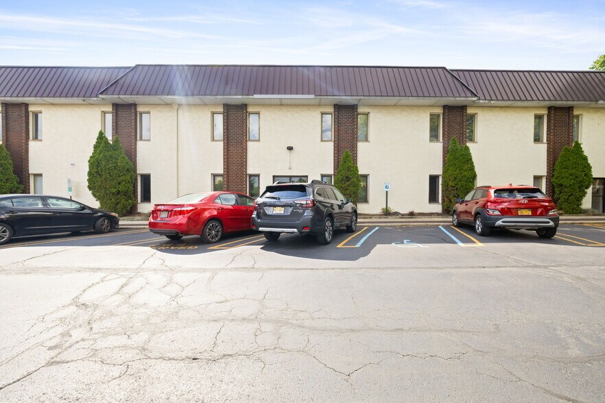 More Photos Of 236-246 N Main St, New City Medical For Lease