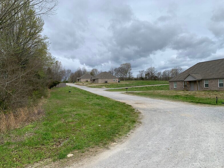 More Photos Of 9120 Feathers Chapel Dr, Somerville Apartments For Sale