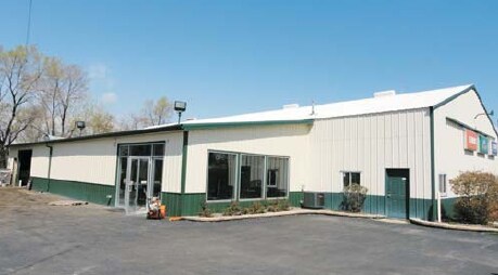More Photos Of 17620 Chicago Ave, Lansing Service For Lease