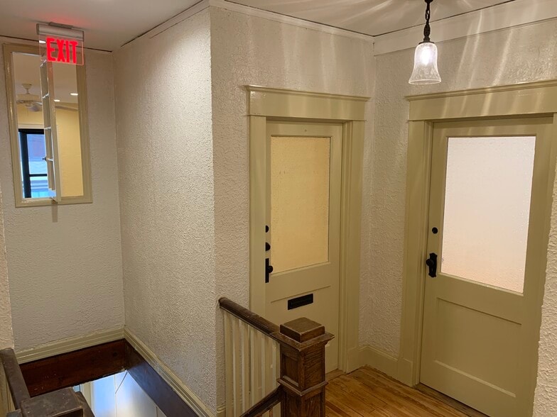 More Photos Of 251 Post Ave, Westbury Storefront Retail Office For Lease