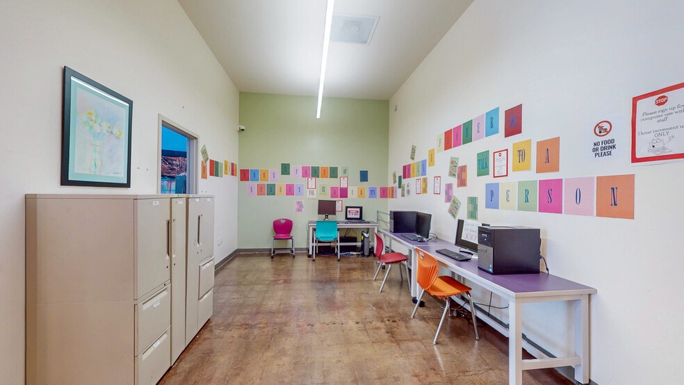 More Photos Of 1909 University Ave, Berkeley Storefront For Lease