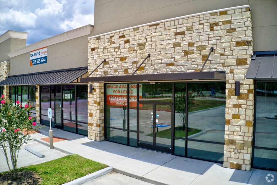 More Photos Of 15003 Highway 6, Rosharon General Retail For Lease