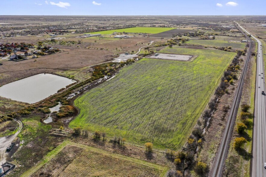 More Photos Of TBS Seaborn rd, Ponder Land For Sale