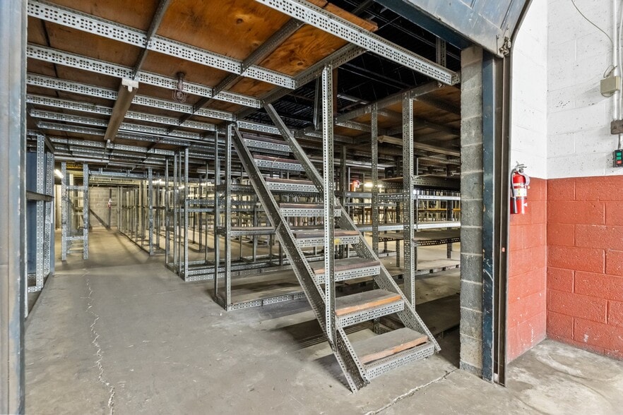 More Photos Of 1010 Spruce St, Lawrenceville Warehouse For Sale