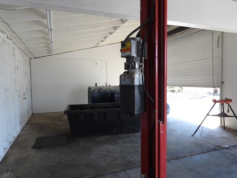 More Photos Of 3612 Oro Dam Blvd E, Oroville Auto Repair For Sale
