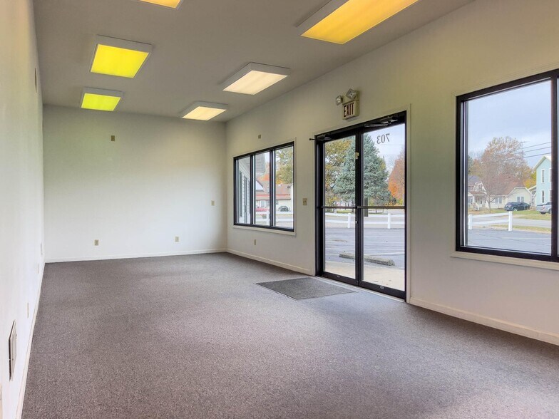 More Photos Of 703 Miami St, Urbana Storefront Retail Office For Sale
