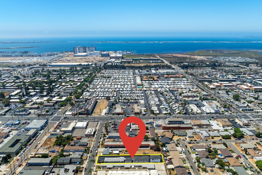 More Photos Of 569 Park Way, Chula Vista Apartments For Sale