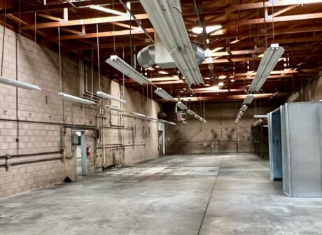 More Photos Of 125 Dubois St, Santa Cruz Manufacturing For Sale