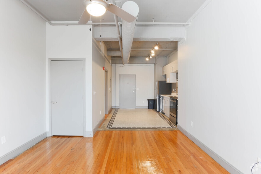 More Photos Of 721 Broad St, Chattanooga Apartments For Sale