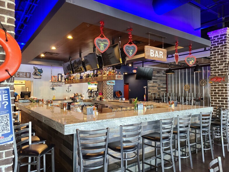 More Photos Of 7130 Buford Hwy NE, Doraville Restaurant For Sale