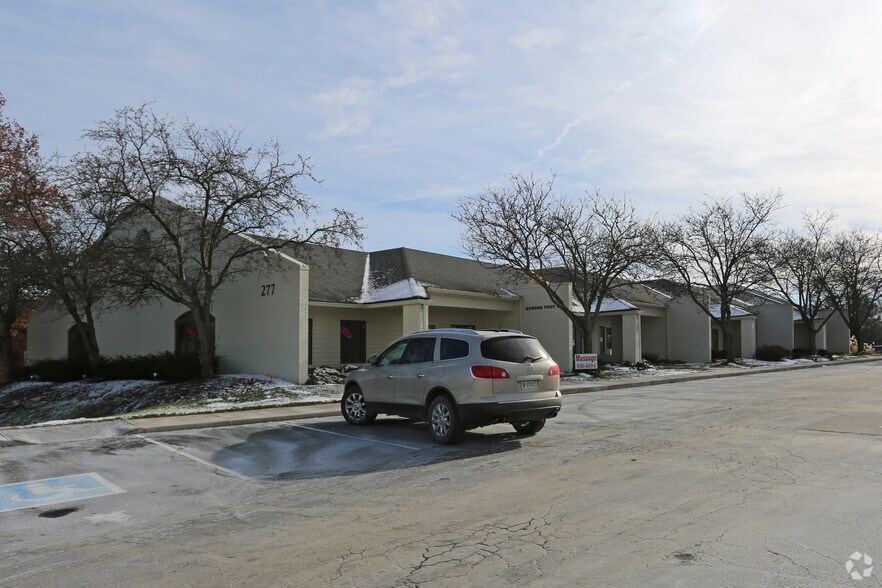 More Photos Of 277 E Carmel Dr, Carmel Medical For Lease