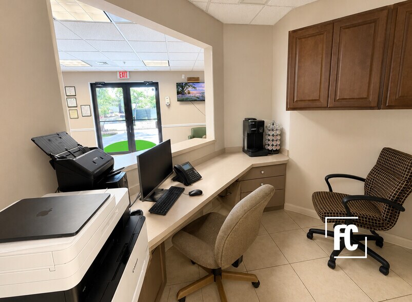 More Photos Of 310 SW Ocean Blvd, Stuart Medical For Sale