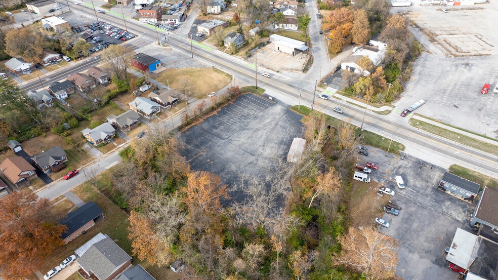 More Photos Of 7014 Saint Charles Rock Rd, Saint Louis Land For Sale