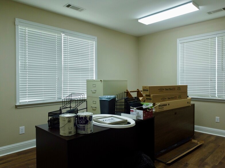 More Photos Of 2151 Eatonton Rd, Madison Office Residential For Lease