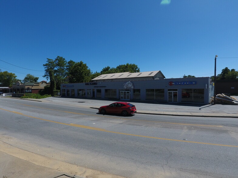 More Photos Of 312 Kanuga Rd, Hendersonville Auto Dealership For Lease