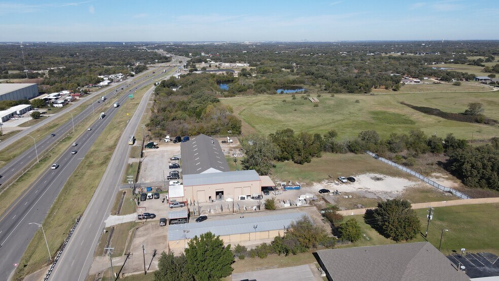 More Photos Of 2875 S Burleson Blvd, Burleson Warehouse For Sale