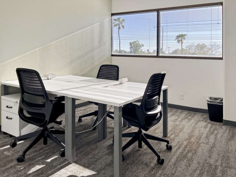 More Photos Of 5055 E Broadway Blvd, Tucson Coworking Space