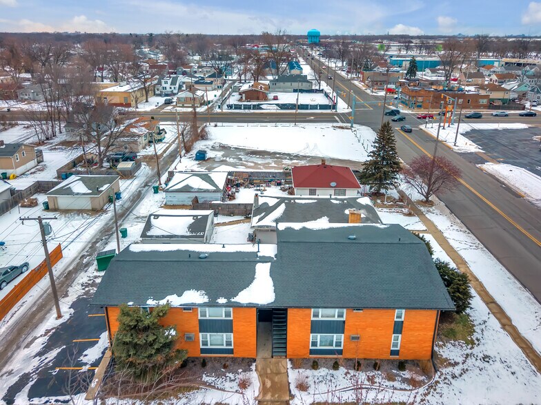 More Photos Of 6922 Columbia ave, Hammond Multifamily For Sale