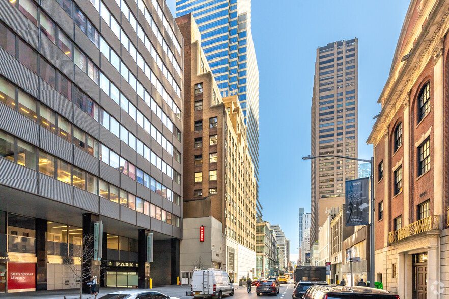 More Photos Of 722 Lexington Ave, New York Medical For Lease