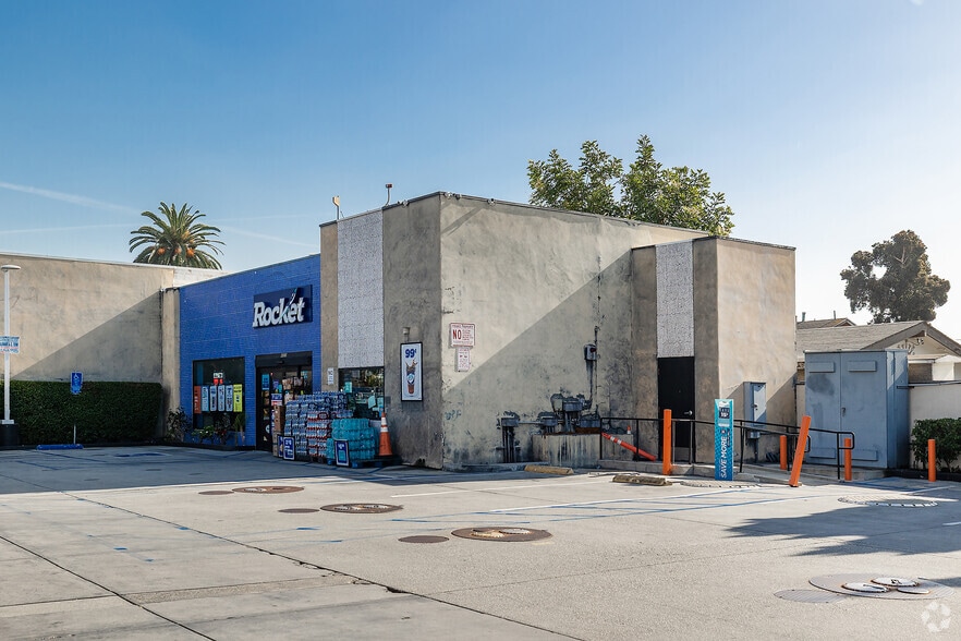 More Photos Of 4520 W Century Blvd, Inglewood Service Station For Sale
