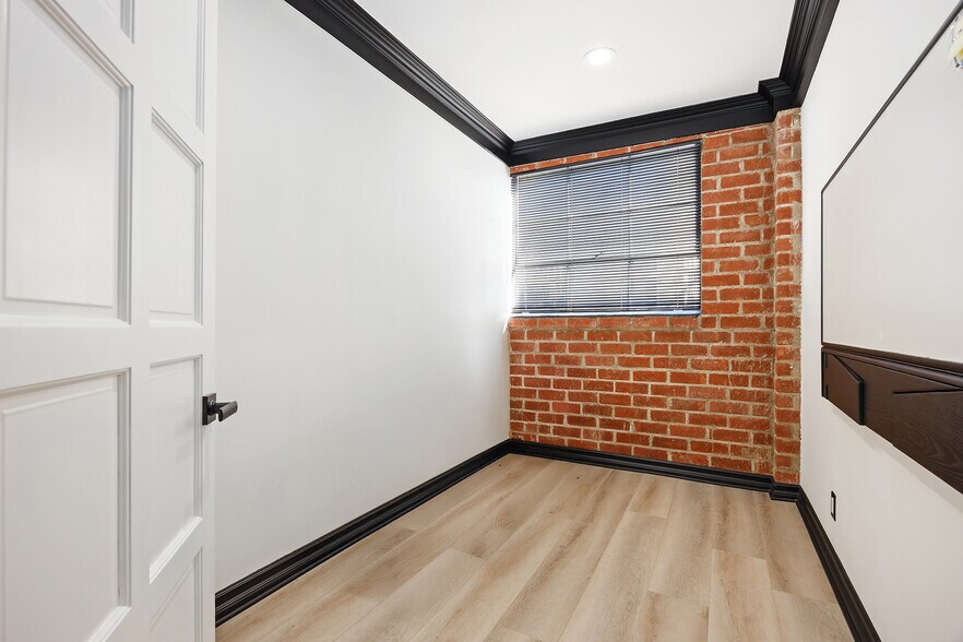 More Photos Of 3814 Willat Ave, Culver City Warehouse For Lease