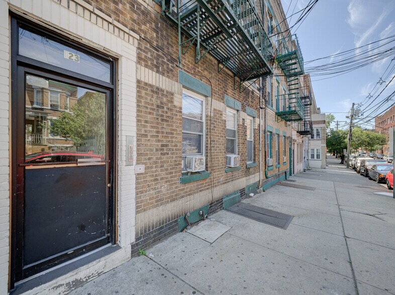 More Photos Of 123 63rd St, West New York Apartments For Sale