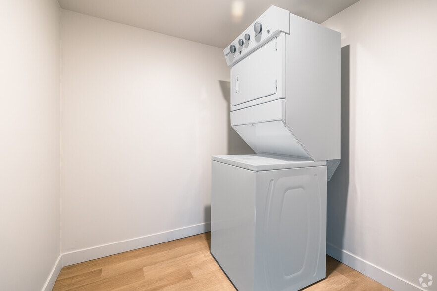 More Photos Of 360 W 200 S, Salt Lake City Apartments For Lease