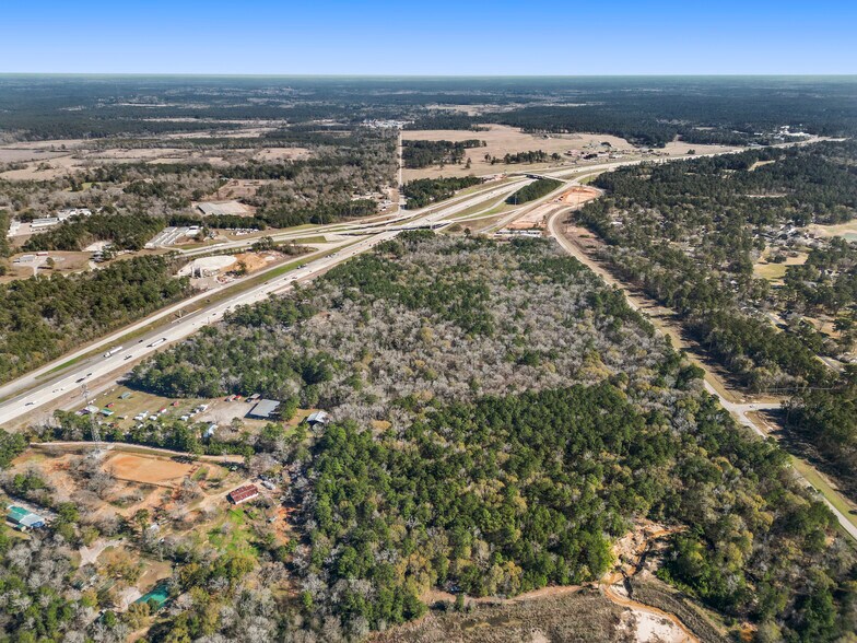 More Photos Of TBD I-45, Huntsville Land For Sale