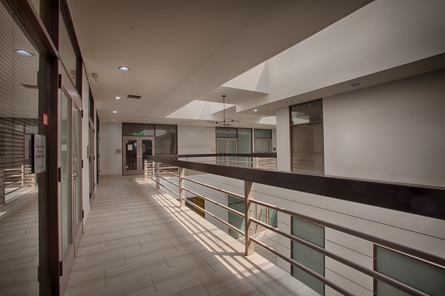 More Photos Of 1710 S Dairy Ashford Rd, Houston Office Residential For Lease